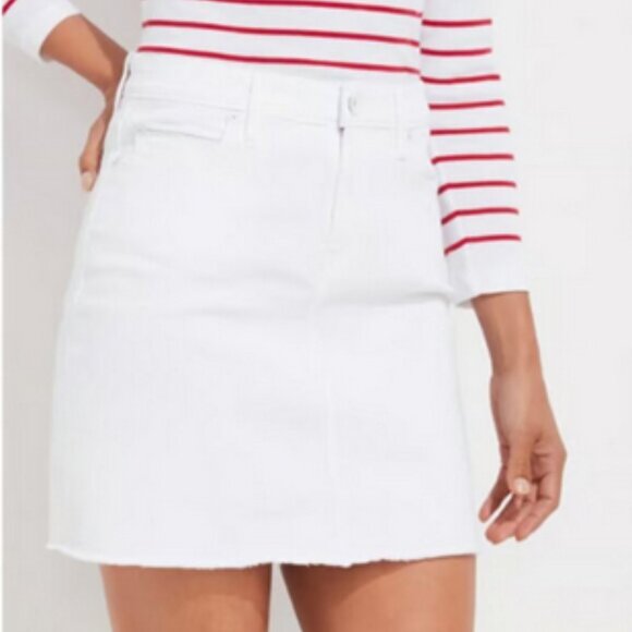 Vineyard Vines Dresses & Skirts - VINEYARD VINES Delaney Denim Mini Skirt White 8